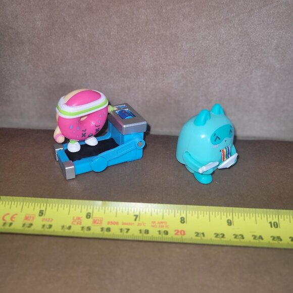 2 Oh! MY Gif Season 1 Figures - Picture 8 of 15